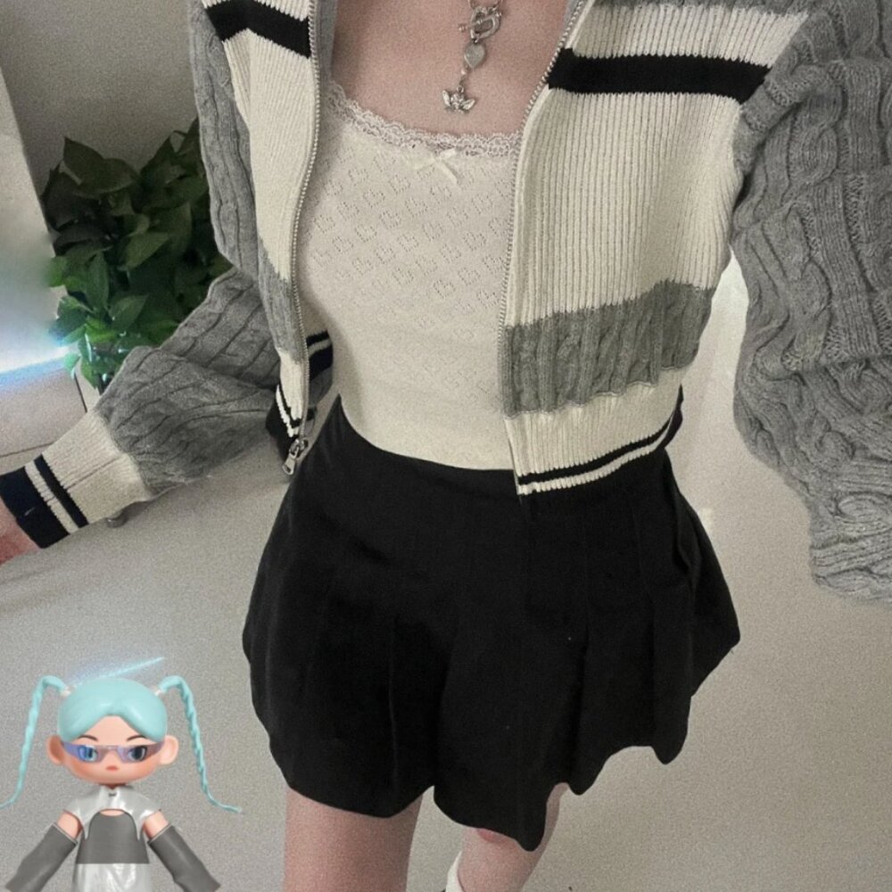 Brandy Melville Black/Navy Dana Skirt